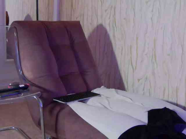 AnastasiaReeves webcam