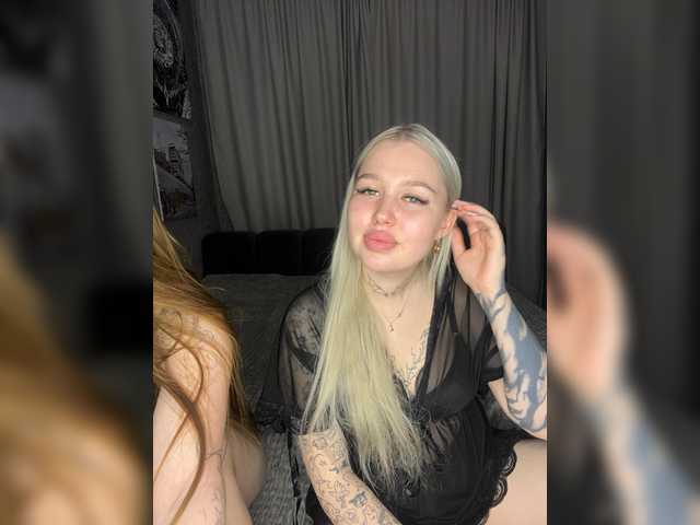 SinDooll's BongaCams show and profile