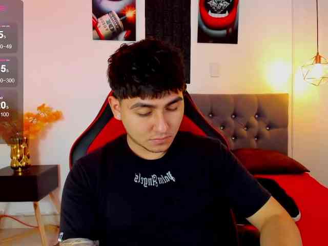 Nicolas-James-Sc Nicolas-James-Sc