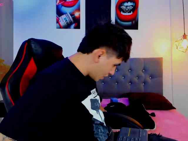 Nicolas-James-Sc Nicolas-James-Sc