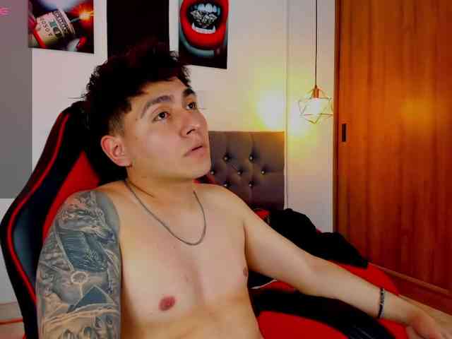 Nicolas-James-Sc Nicolas-James-Sc