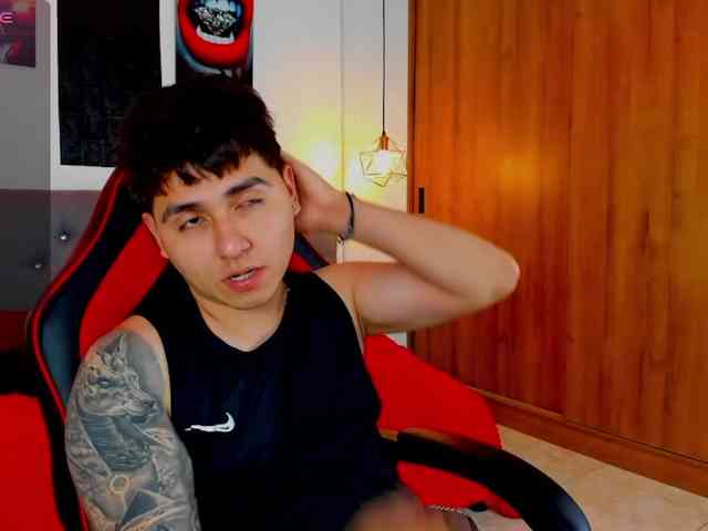 Nicolas-James-Sc Nicolas-James-Sc