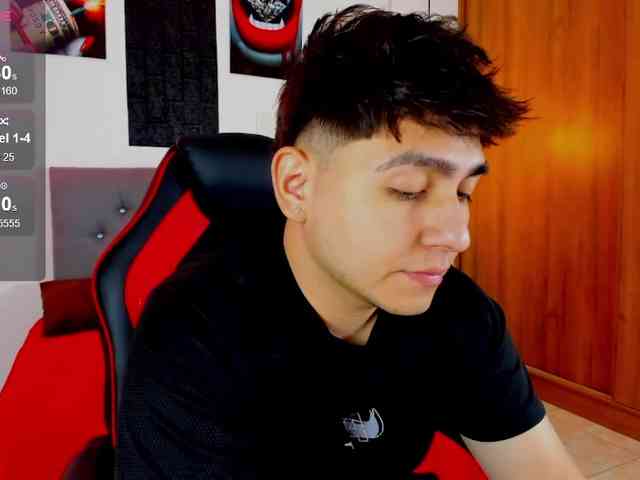 Nicolas-James-Sc Nicolas-James-Sc