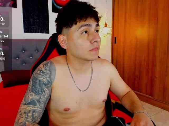 Nicolas-James-Sc Nicolas-James-Sc