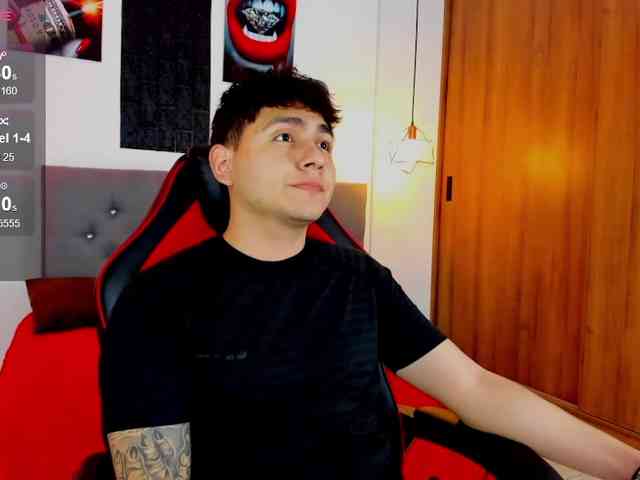 Nicolas-James-Sc Nicolas-James-Sc