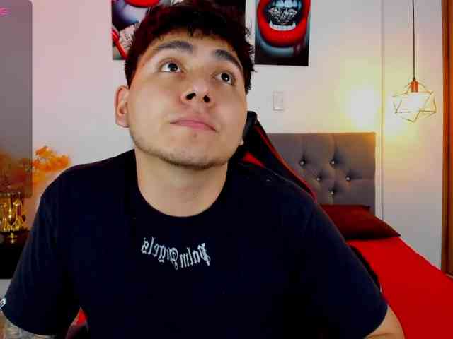 Nicolas-James-Sc Nicolas-James-Sc