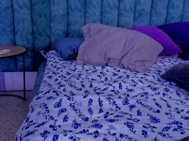LillySummer Live Webcam on BongaCams