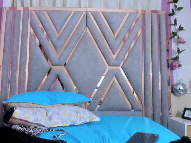 valentinaa-rios webcam