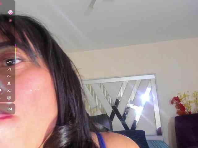 valentinaa-rios webcam