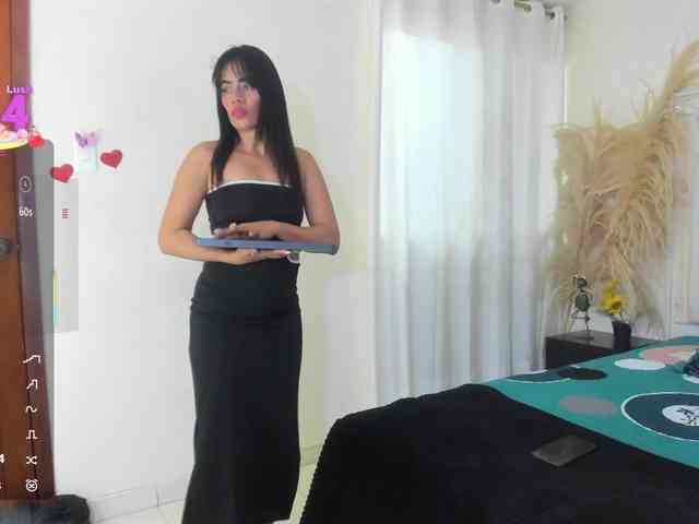 valentinaa-rios webcam