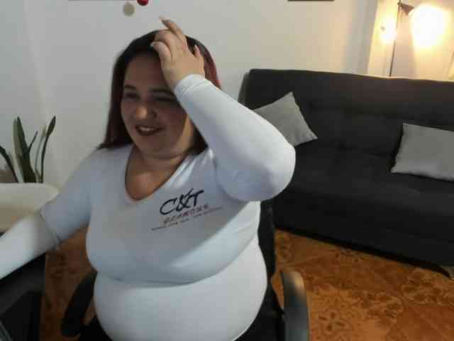 khloe-tomson khloe-tomson