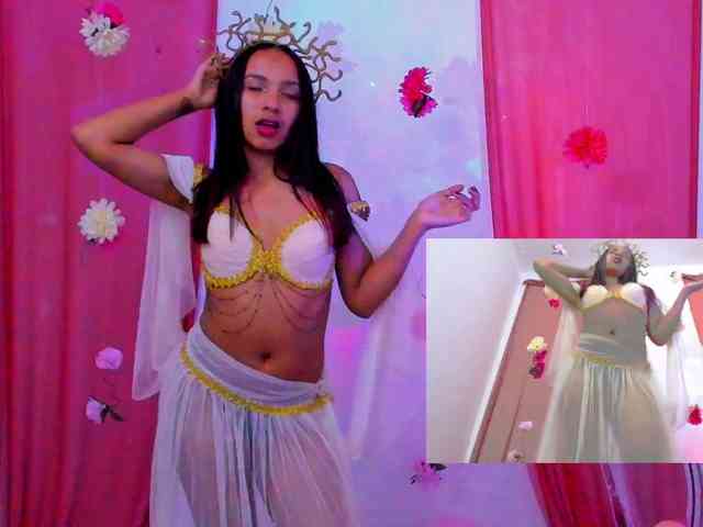 ScarletMedusa webcam