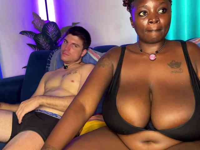 DreamInterracial webcam