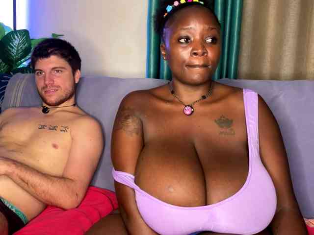 DreamInterracial webcam