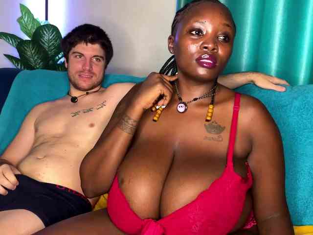DreamInterracial webcam