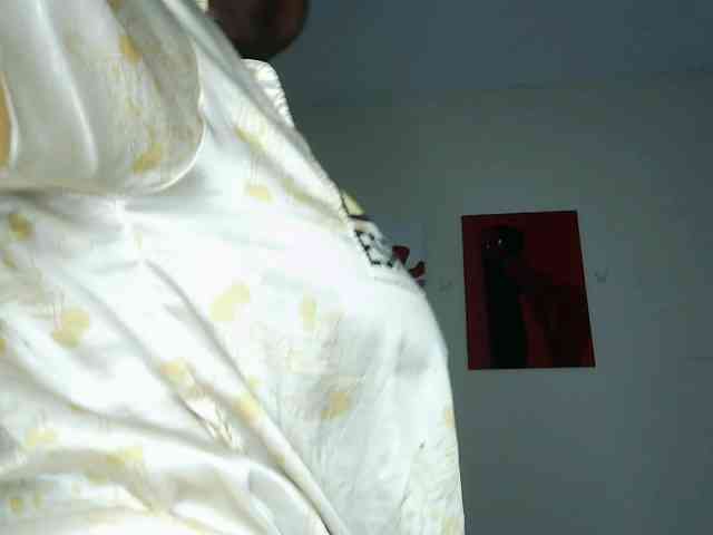 Sexxybhaddiea webcam