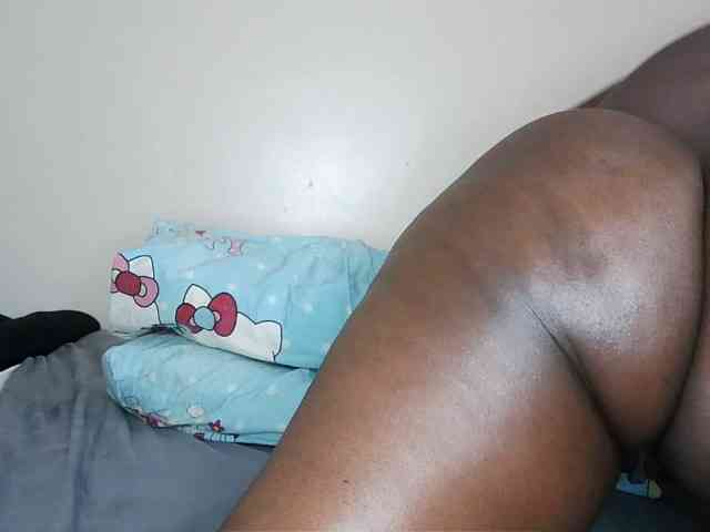 Sexxybhaddiea webcam