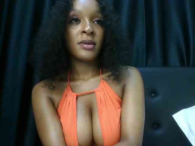 Sweet-Aura Live Webcam on BongaCams