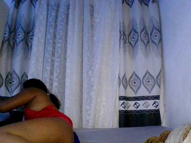 Pauliemarie's BongaCams show and profile