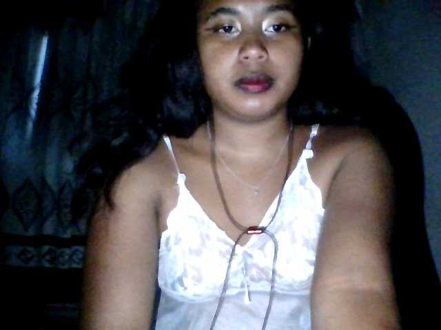 Pauliemarie's BongaCams show and profile