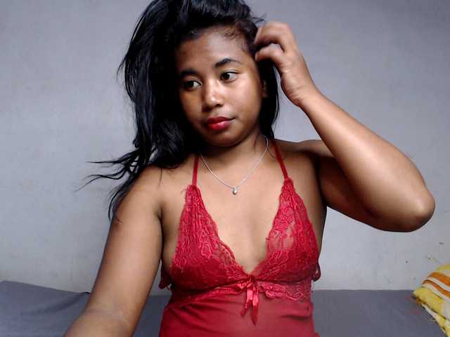 Pauliemarie's BongaCams show and profile