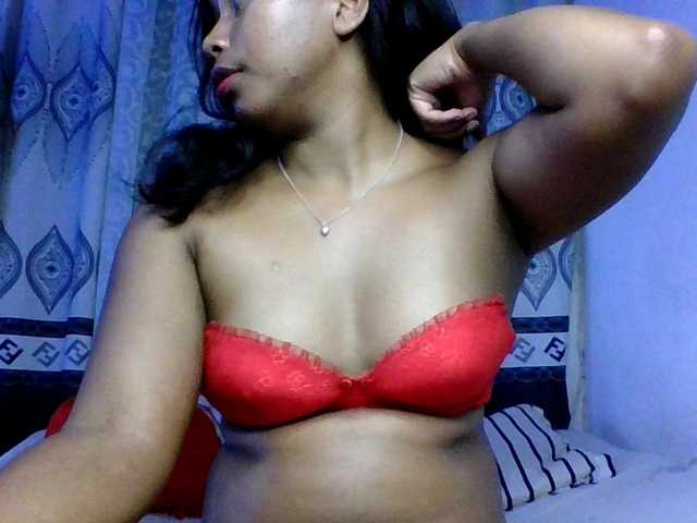 Pauliemarie's BongaCams show and profile