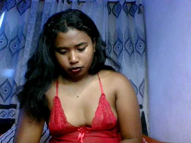 Pauliemarie's BongaCams show and profile