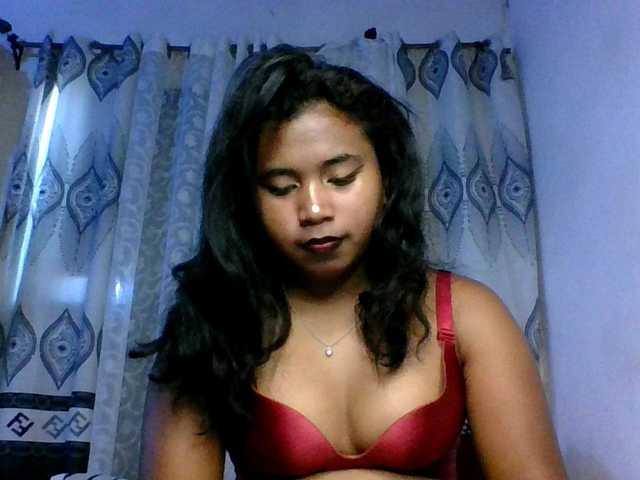 Pauliemarie's BongaCams show and profile