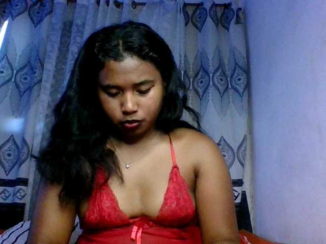 Pauliemarie's BongaCams show and profile
