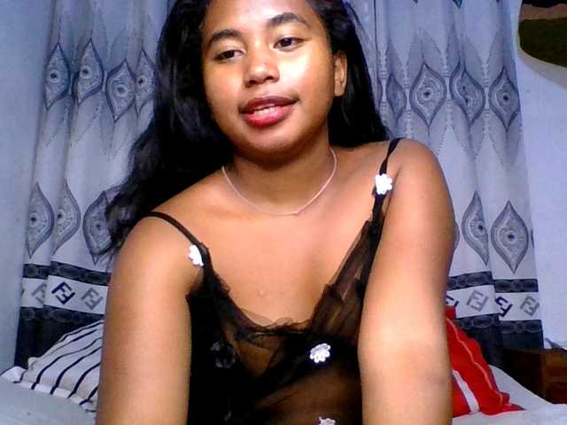 Pauliemarie from BongaCams