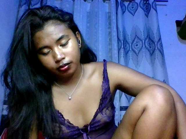 Pauliemarie's BongaCams show and profile