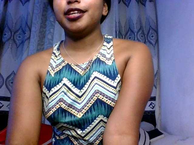 Pauliemarie's BongaCams show and profile