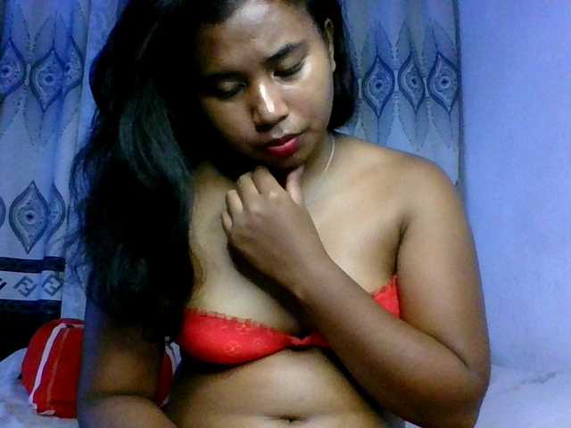 Pauliemarie's BongaCams show and profile