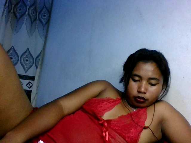 Pauliemarie's BongaCams show and profile