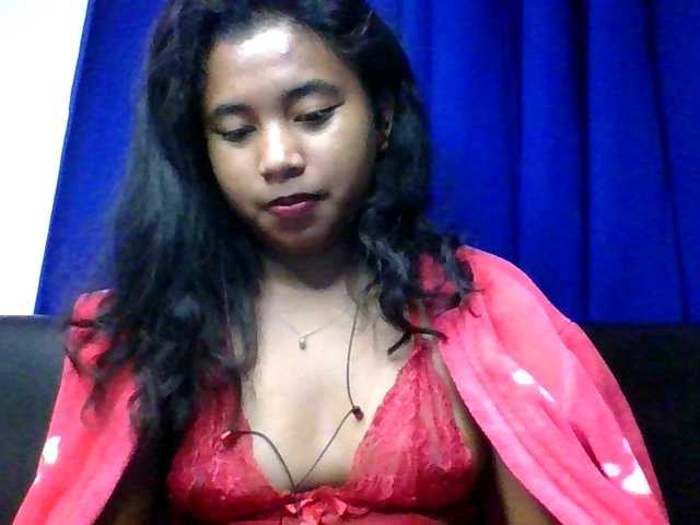 Pauliemarie's BongaCams show and profile