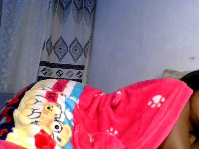 Pauliemarie's BongaCams show and profile