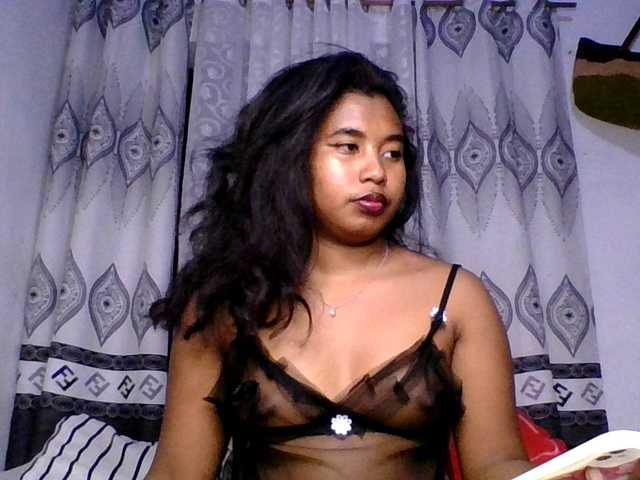 Pauliemarie's BongaCams show and profile