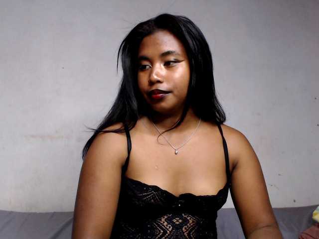 Pauliemarie's BongaCams show and profile