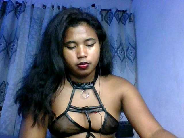 Pauliemarie's BongaCams show and profile