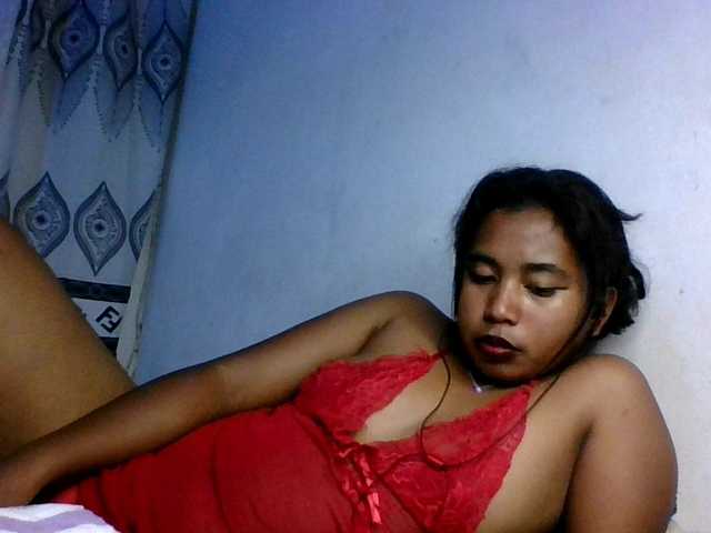 Pauliemarie's BongaCams show and profile