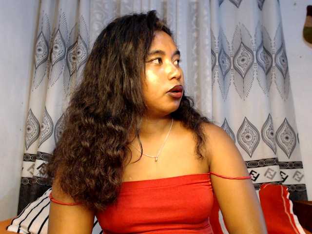 Pauliemarie's BongaCams show and profile