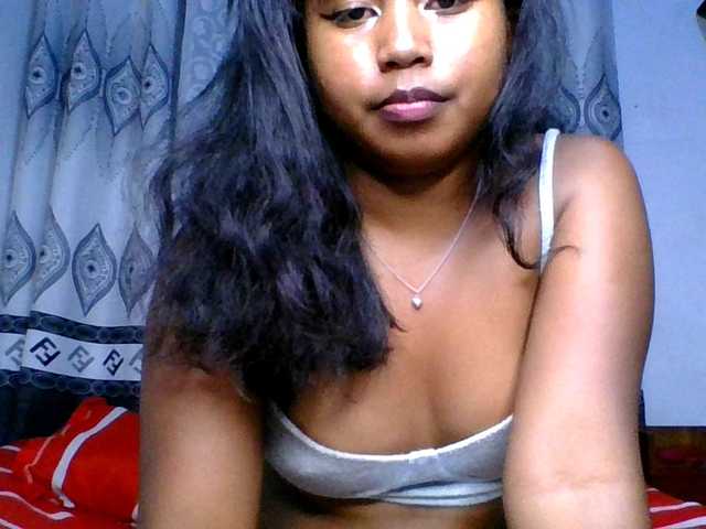 Pauliemarie's BongaCams show and profile