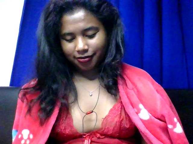 Pauliemarie's BongaCams show and profile