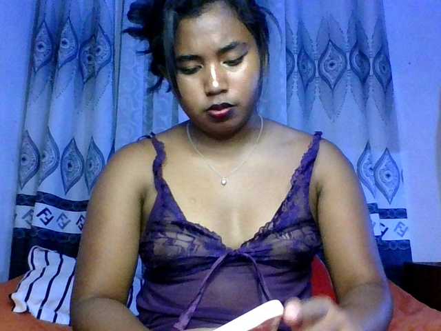 Pauliemarie's BongaCams show and profile