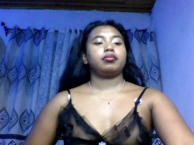 Pauliemarie's BongaCams show and profile