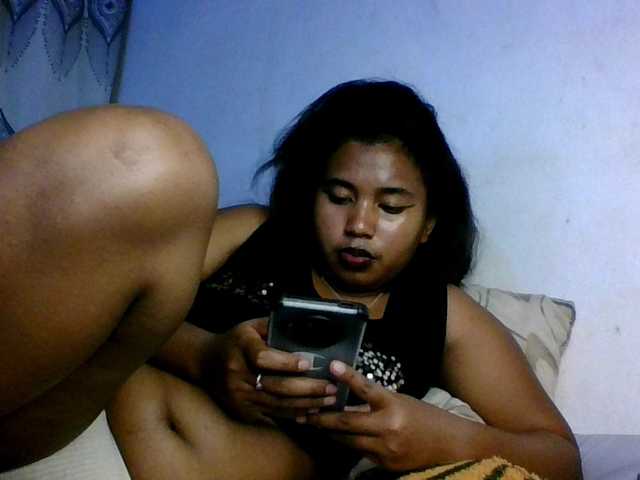 Pauliemarie's BongaCams show and profile