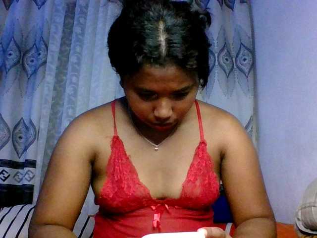 Pauliemarie's BongaCams show and profile