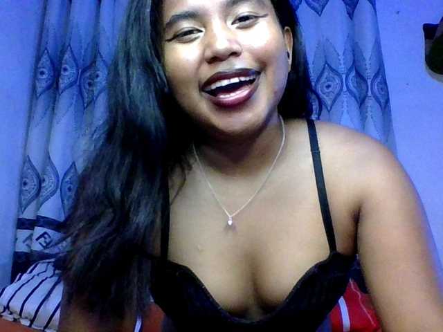 Pauliemarie's BongaCams show and profile