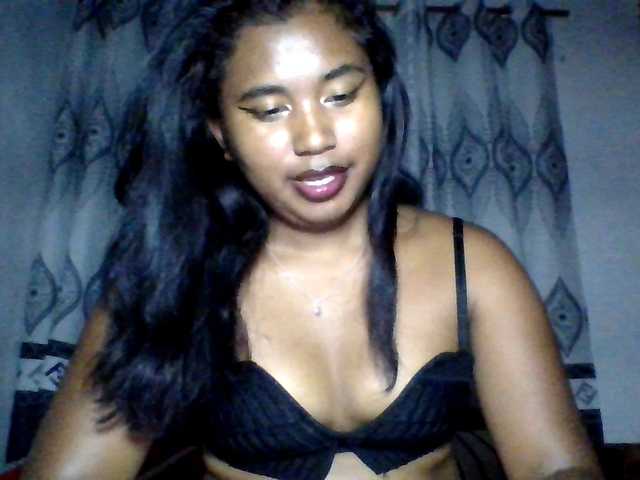 Pauliemarie's BongaCams show and profile