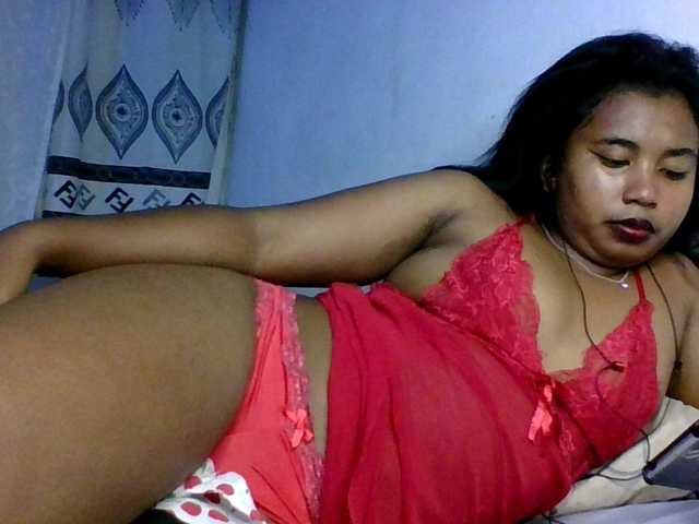 Pauliemarie's BongaCams show and profile